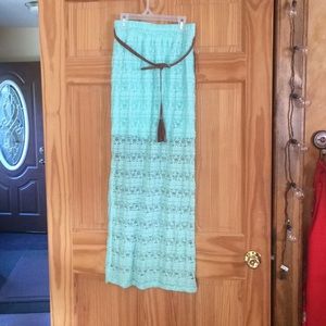 Mint lace maxi skirt with belt!